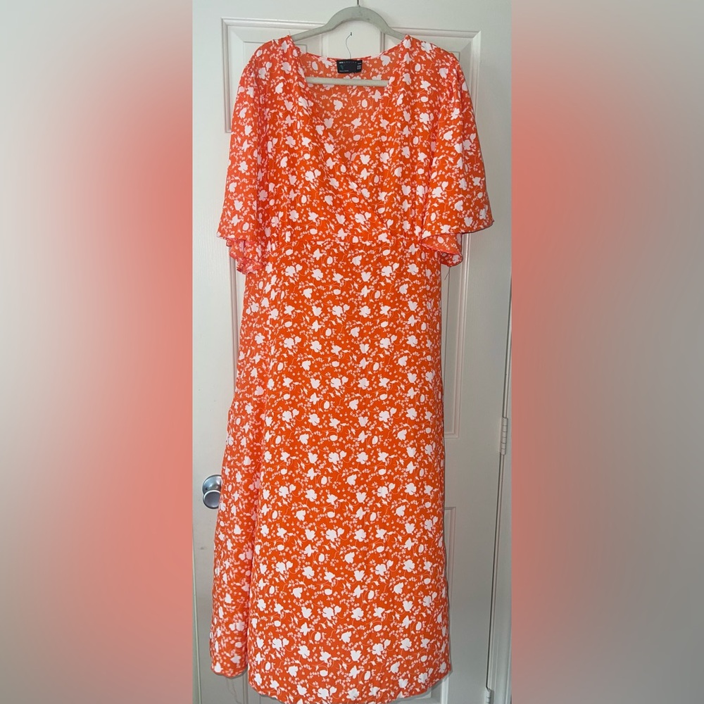 ASOS Curve Orange and White Floral Dress - Picture 3 of 8